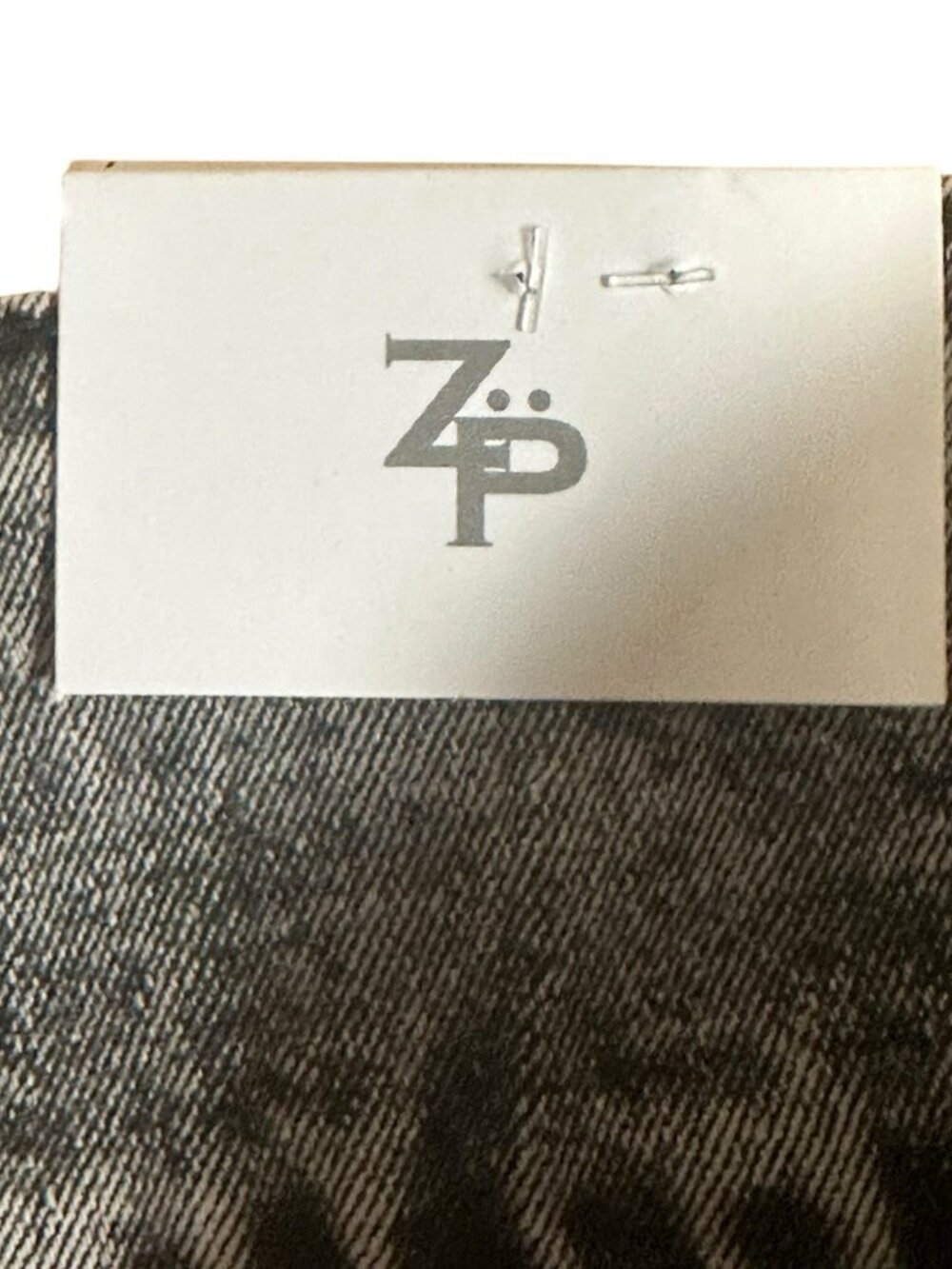 Zoe Phoebe High Rise Skinny Grey Wash Jeans Women’s Size 1 - Picture 11 of 15